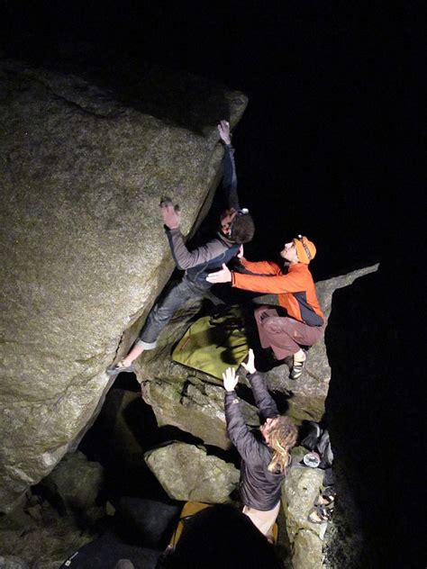 Ten Tips For Bouldering Outdoors Three Rock Books