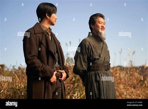 Song Of The Bandits From Left Kim Nam Gil Yoo Jae Myung Season