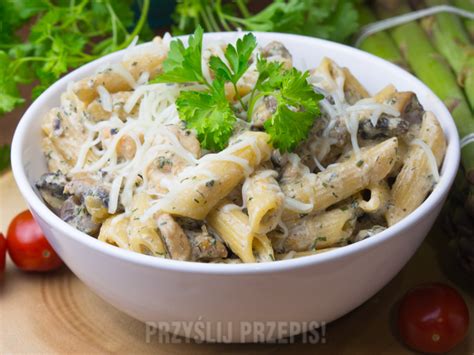 Makaron Penne Z Kurczakiem I Pieczarkami W Sosie Koperkowym Przepis