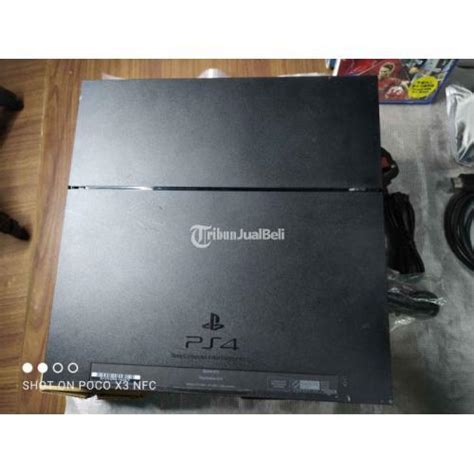 Konsol Game Sony PS4 Fat Seri 1206A 500GB Firmware 8 52 Fullset Bekas