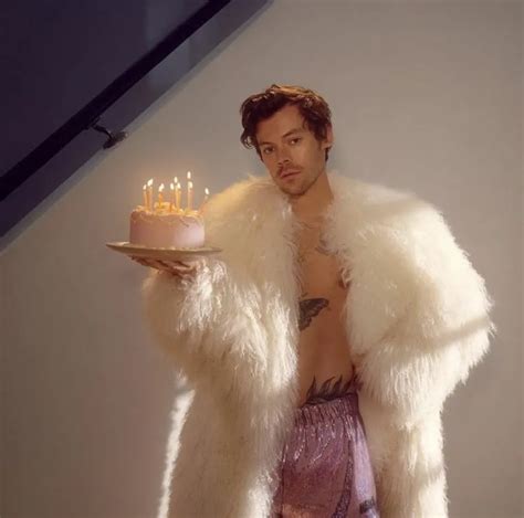 Harry Styles cumple 30 años Gente ABC Color