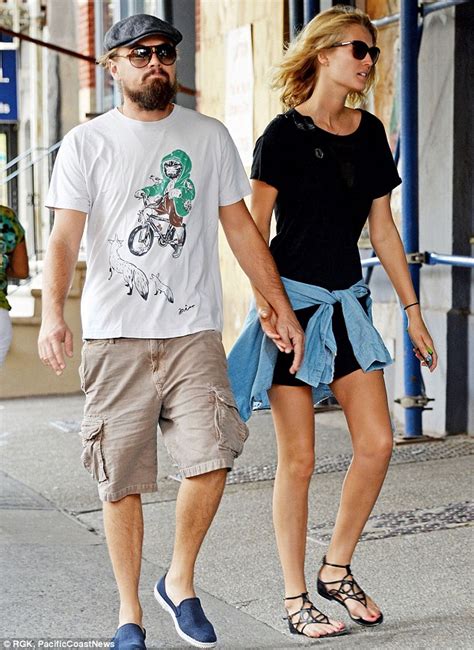 Leonardo Dicaprio And Girlfriend Toni Garrn End Year Long Romance Daily Mail Online