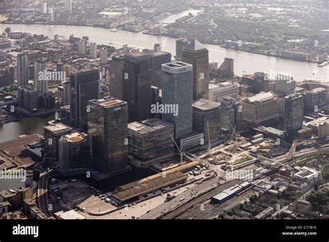 Aerial view london docklands hi-res stock photography and images - Alamy