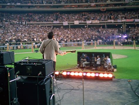 Paul Mccartney 1965 Shea Stadium