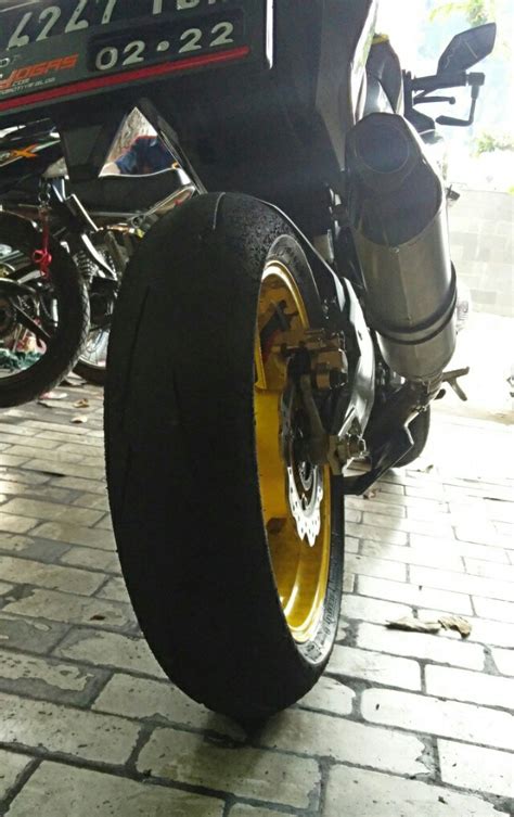 Pasang Ban Pirelli Supercorsa Ukuran 160 Di Honda Cbr250rr Donat Sih