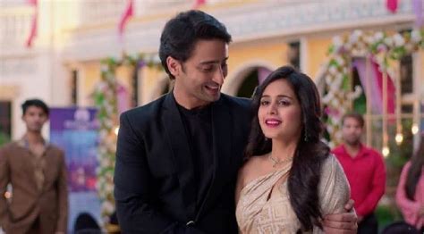 Pin By Amna Amir On Yeh Rishtey Hain Pyaar Ke Aesthetic Shaheer