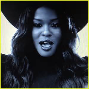 Azealia Banks ‘Luxury’ Video Premiere – Watch Now! | Azealia Banks ...