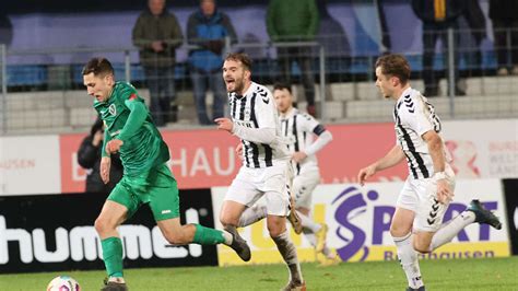 Fu Ball Regionalliga Burghausen Gastiert Bei Ried Einige Ausf Lle