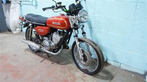 1976 Suzuki Gt250 Motorcycle Live And Online Auctions On