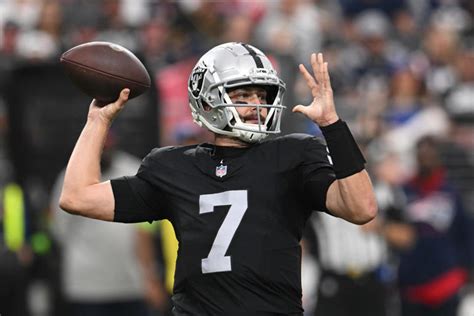 Raiders Sign Free Agent Qb Gardner Minshew