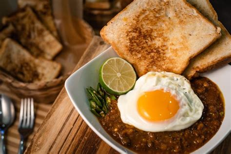 Kacang Pool Makan Dengan Roti Memang Enak