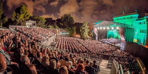 Nits De Cultura Incre Bles Al Festival Jardins De Pedralbes La Torre