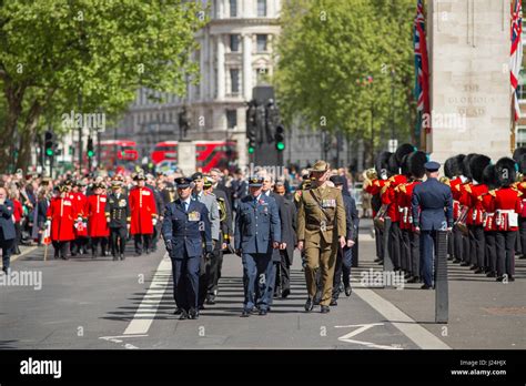 Cenotaph Whitehall London Uk 25th April 2017 Anzac Day Ceremony