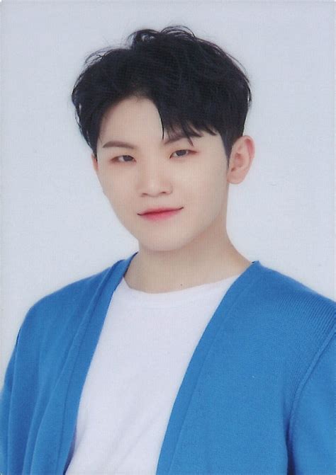 Seventeen Svt Woozi Trading Card Mandarake