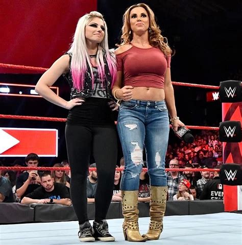 Short Women Wrestlers Appreciation Alexa Bliss 51 Mickie James 54