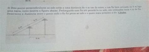 Solved so m 3 Dois postes perpendiculares ao solo estão a uma