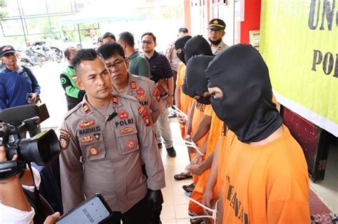 Pelaku Curanmor Di Bengkong Ditangkap Spesialis Motor Matik Genpi