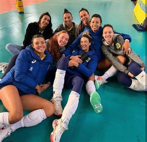 Pin de Camilly Montenegro em Salvamentos rápidos em 2024 Vôlei