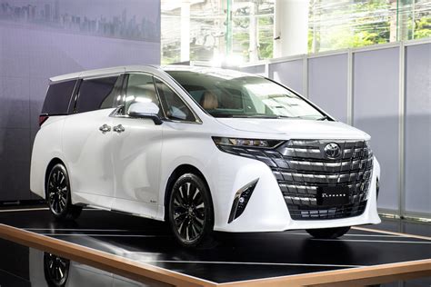 Gp Toyota New Alphard Grand Prix Online