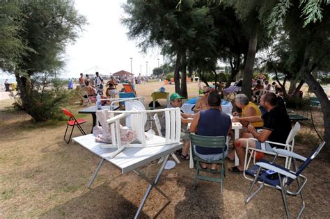 Gazebo Abusivi E Tiella Le Spiagge Prese D Assalto La Repubblica