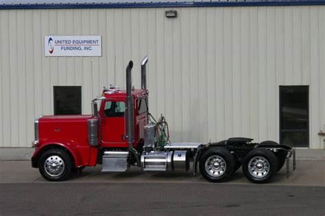 Peterbilt Daycab