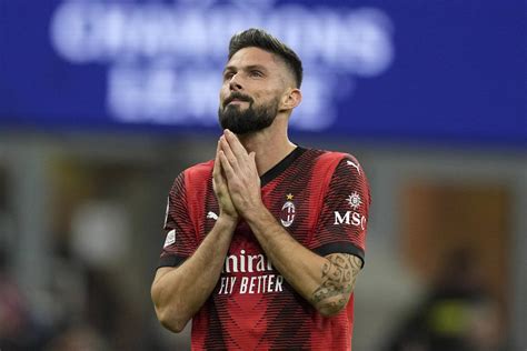 Milan Addio A Fine Stagione Non Solo Giroud Un Altro Campione