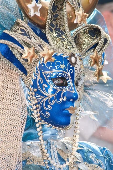 Go Ahead And Steal These Awesome Mardi Gras Mask Ideas