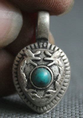 Old Tibet Buddhism Miao Silver Gem Dragon Beast Safe Exorcise Amulet