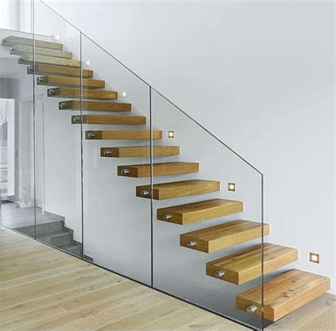 Kragarm Treppe Bob Holzdesign