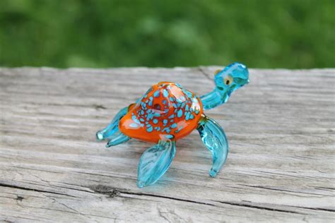 I Made Cute Glass Turtle Figurines In Different Colors 8 Pics Bored Panda