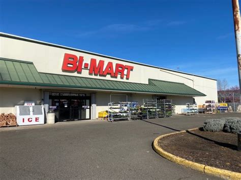 Bi Mart Membership Discount Stores 2900 Haworth Ave Newberg Or