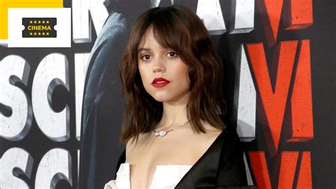 Jenna Ortega première photo dans une tenue étonnante pour Beetlejuice