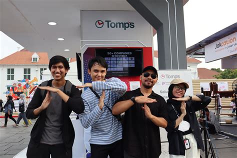 Dukung Produk Karya Anak Bangsa Tomps By Telkom Indonesia Hadir Pada