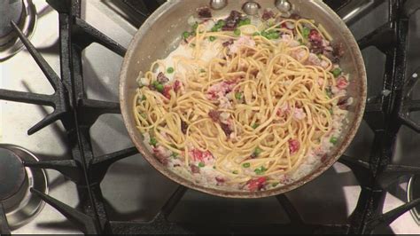 Lobster Carbonara Recipe From Toms Oyster Bar Fox 2 Detroit