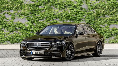 2021 Mercedes Benz S Class Plug In Hybrid Color Onyx Black Front Three Quarter Caricos