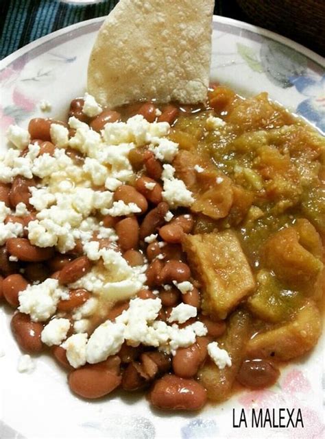 Chicharrón En Salsa Verde Y Frijoles Con Queso Por La Malexa Ce