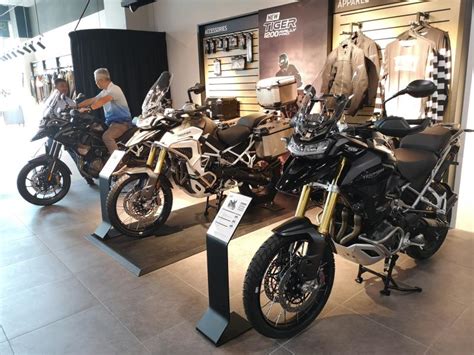 News Triumph Expands With Three New Upmarket Showrooms In Batu Caves