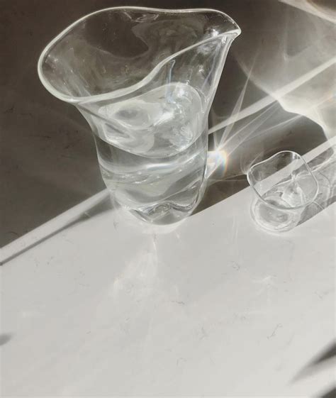 Little Fridd Uploaded By Littlefridd On We Heart It Glass Photography Water Aesthetic Glass