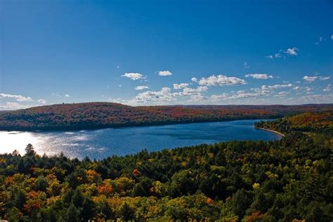 Algonquin Provincial Park, Canada in Autumn | Amusing Planet