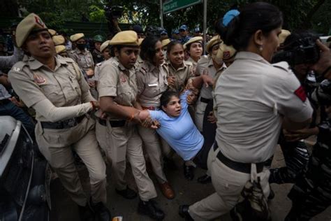 Indias Protesting Wrestlers To Take Sexual Abuse Fight To Court