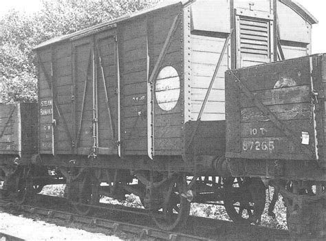 Rowington Junction And Troughs Gwr Banana Van Converted From A 10 Ton