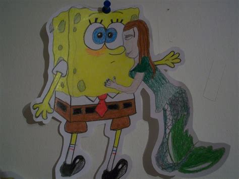 Spongebob And Sandy Kissing Drawing