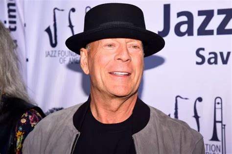 Bruce Willis Se Retira De La Actuaci N Tras Ser Diagnosticado Con Afasia