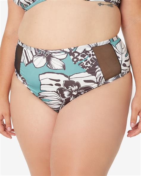 Riachuelo Calcinha Biqu Ni Hot Pant Plus Size Microfibra Floral Preto