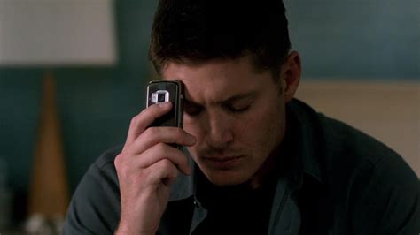 Dean With A Phone And A Bit Worried About Sam 6x06 You Cant Handle