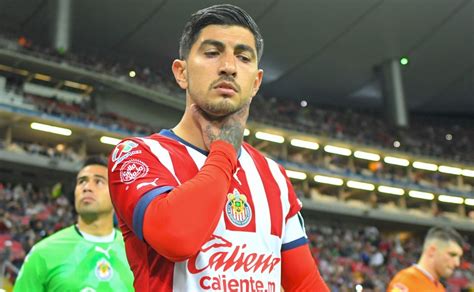 El impresionante sueldo de Víctor Guzmán en Chivas para el Torneo