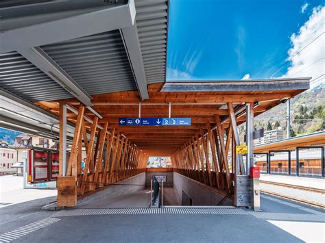 Bahnhof Von Ilanz Der Betagte Bau Muss Ab 2023 Einem Neuba