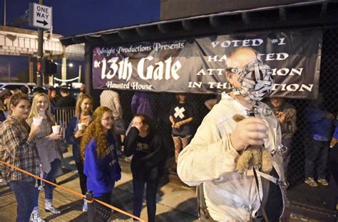 Happy Haunting: Behind the scenes at Baton Rouge's 13th Gate Haunted ...