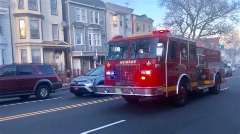 Newark Nj Fire Department Engine Responding And Arriving At The Rd