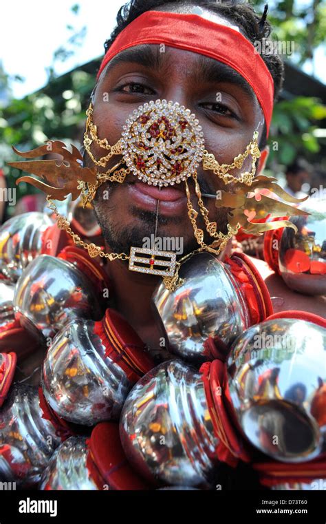 kavadi at the thaipusam festival Stock Photo - Alamy